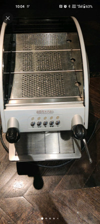 Saeco se100 commercial grade espresso machine & faema grinder Bo