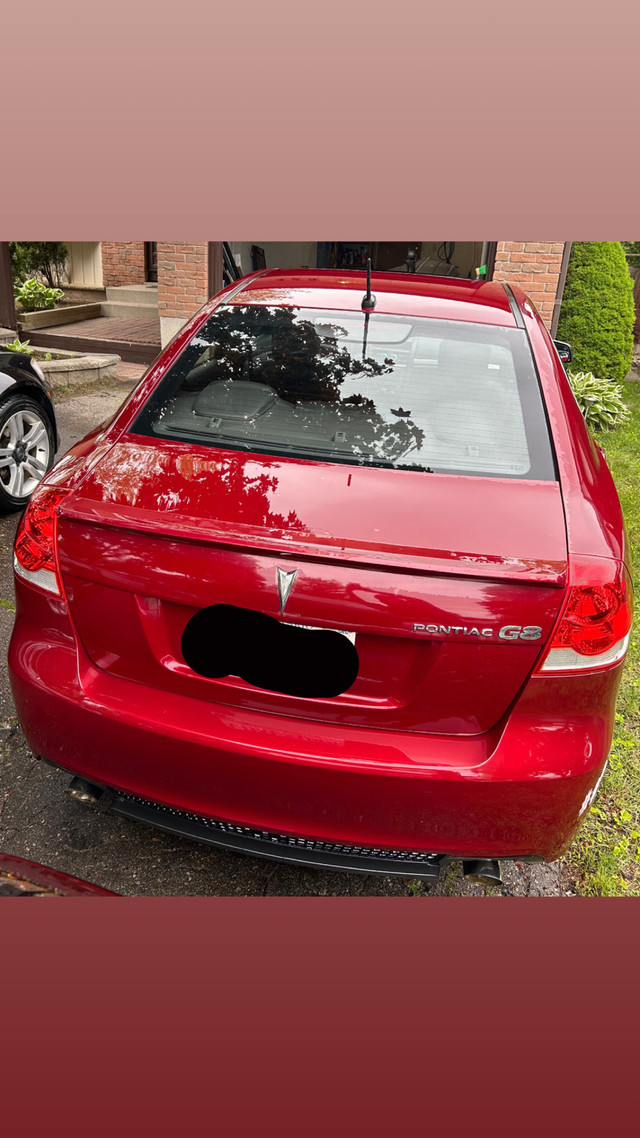 2009 Pontiac G8 V6 Sedan in Cars & Trucks in Oshawa / Durham Region - Image 2