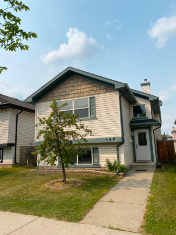 Guaranteed Financing! NO CREDIT CHECKS ON THIS HOME! 30k DOWN! in Houses for Sale in Edmonton