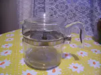 Vintage Pyrex Flameware coffee percolator
