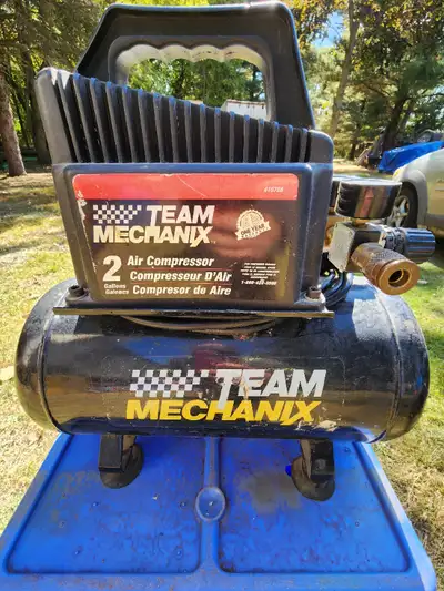 First $70 Firm takes it. I am not looking for any offers. For sale a Team Mechanix Two Gallon Air Co...