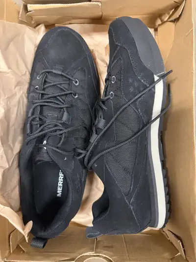 BRAND NEW Merrell Men’s Outdoor Shoe (Size 11), View more