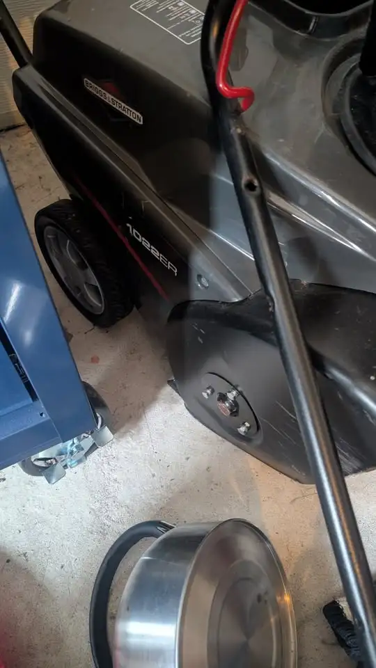 Souffleuse à vendre in Snowblowers in Laval / North Shore - Image 3