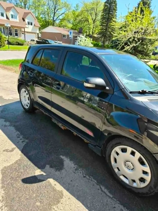 Scion xD 2011 in Cars & Trucks in Laurentides - Image 3