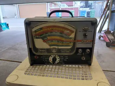 Vintage Sears Automotive Analyzer, model 244 21032. This unit is a great addition to any garage for...