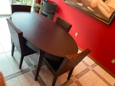 Beautiful Kitchen Table and 4 chairs - Like New!, View more
