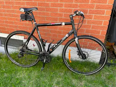 Vélo hybride performance Opus orphéo, View more