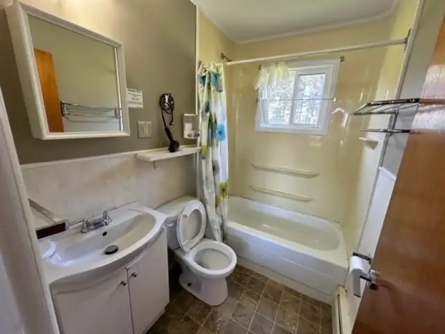 1 Bed All Inclusive in Central Bedeque in Long Term Rentals in Summerside - Image 8