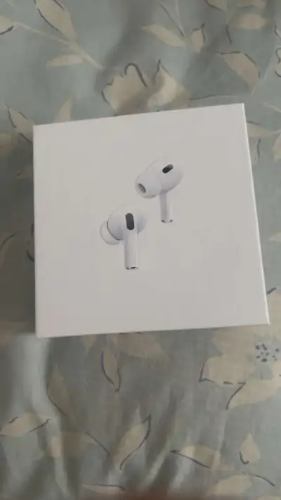     Apple AirPods (2nd Generation) – Excellent Condition, View more