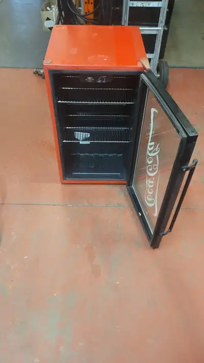 Coca Cola mini Fridge, View more