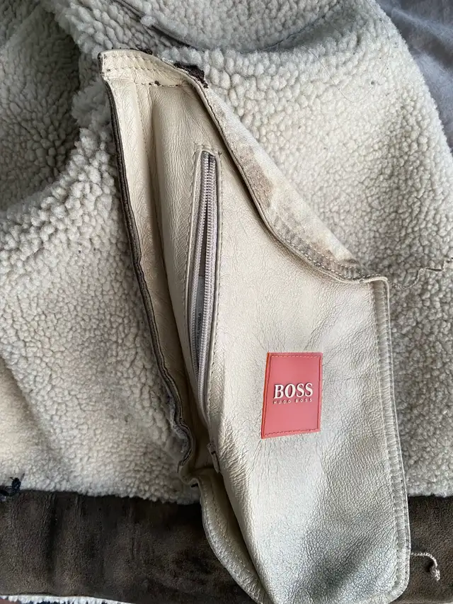 Hugo Boss aviator leather jacket men in Men's in City of Toronto - Image 6