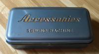 Boîte Accessories Sewing Machine (boîte à couture ancienne)
