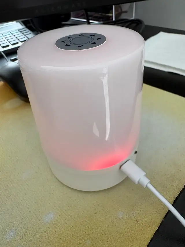Rechargeable Color Changing LED Touch Night Light in Indoor Lighting & Fans in Kitchener / Waterloo - Image 8