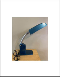 "Daylight Sky"  Light Therapy Lamp