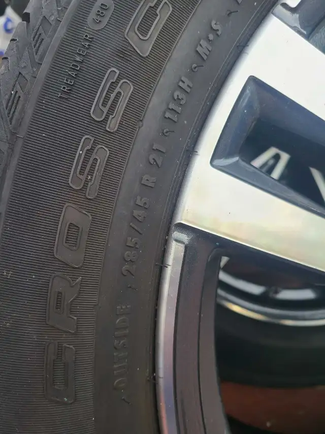 BMW X7 OEM rims with tires in Tires & Rims in Mississauga / Peel Region - Image 5