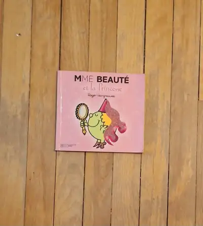 Livre/$1. MME BEAUTÉ ET LA PRINCESSE., View more