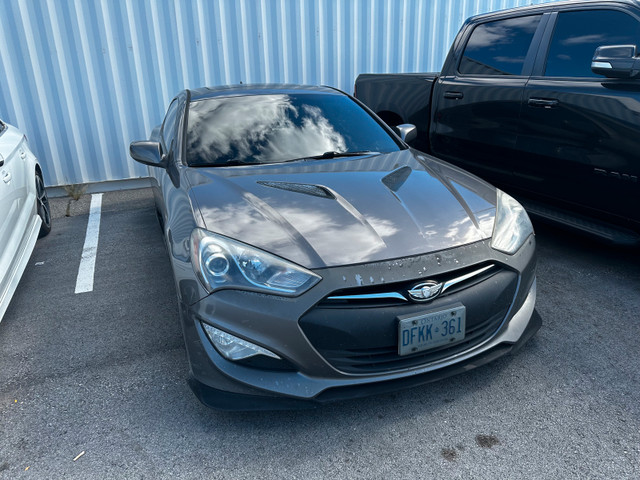 2013 Genesis Coupe 2.0T in Cars & Trucks in St. Catharines