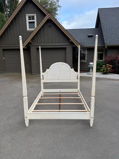 Ethan Allen Four-Poster Bed, View more