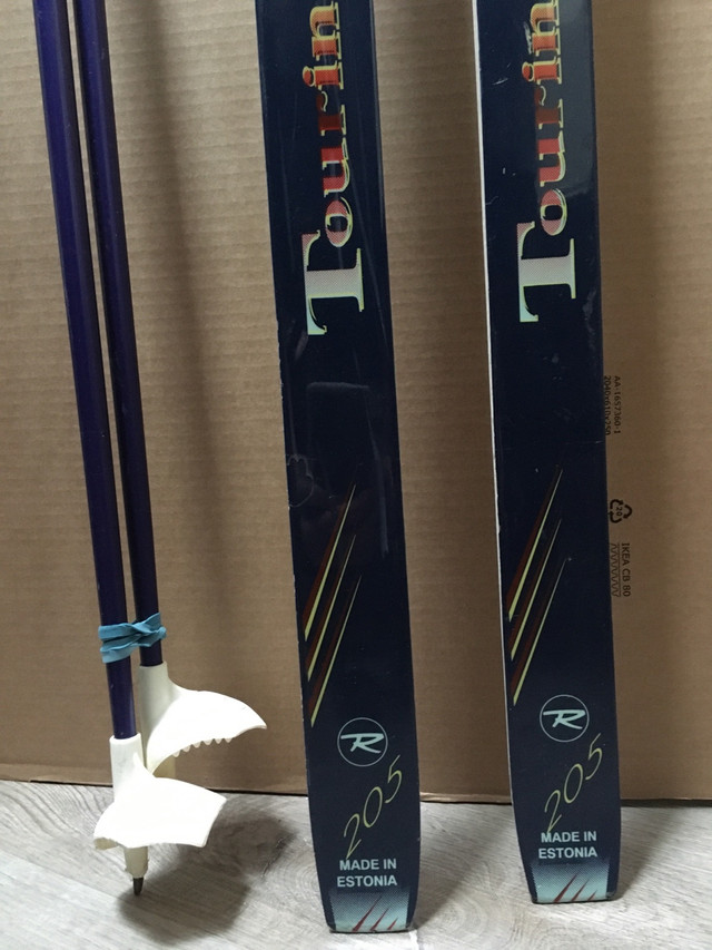 Rossignol skis with poles dans Ski  à Ville de Montréal - Image 4