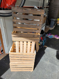 Wood crates. boîte de bois