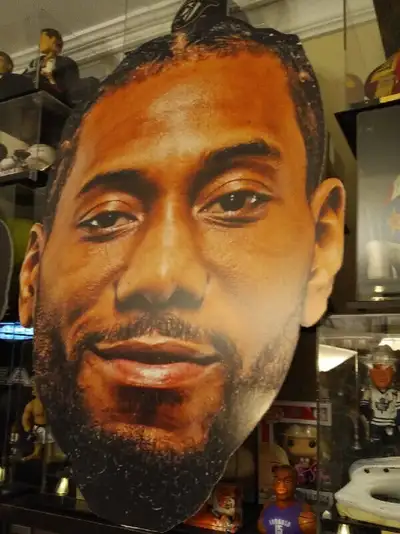 Raptors Basketball Kawhi Leonard Big Head Bobblehead, View more