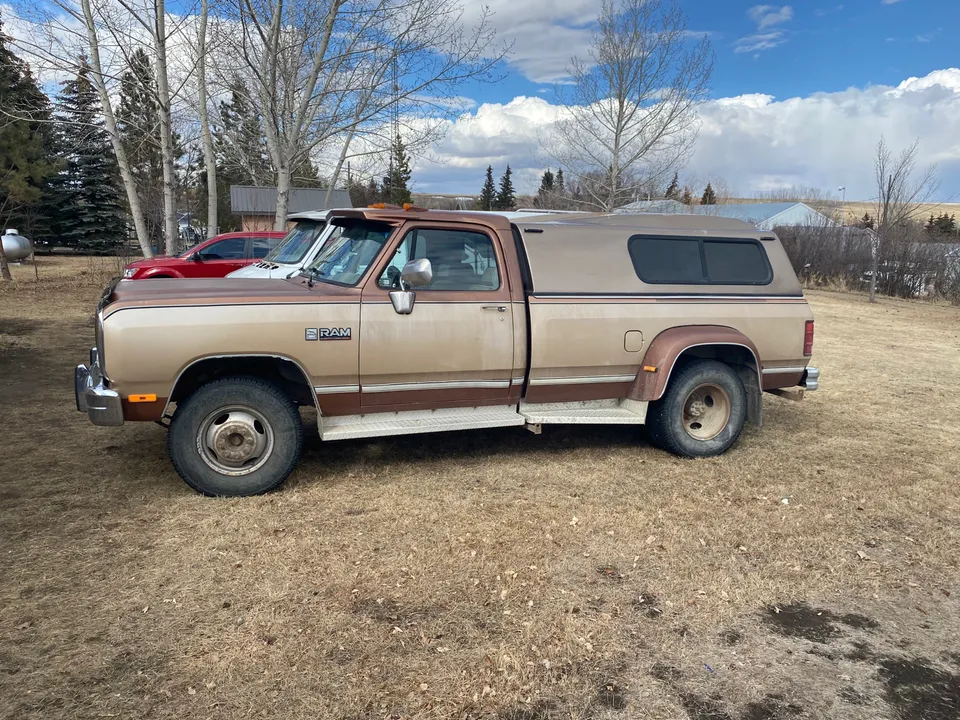 91. Dodge one ton Dually diesel