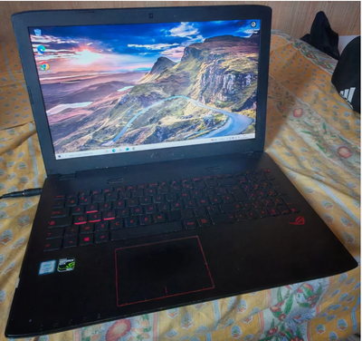 ASUS ROG GL552V i7-6700HQ 16GB DDR4 GTX 960M 256GB SSD, View more