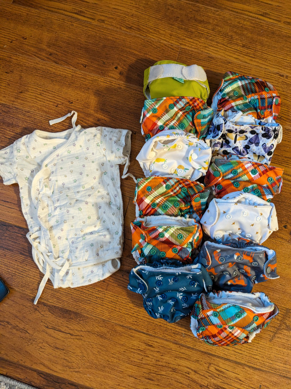 cloth diaper for newborn in Clothing - 0-3 Months in Banff / Canmore
