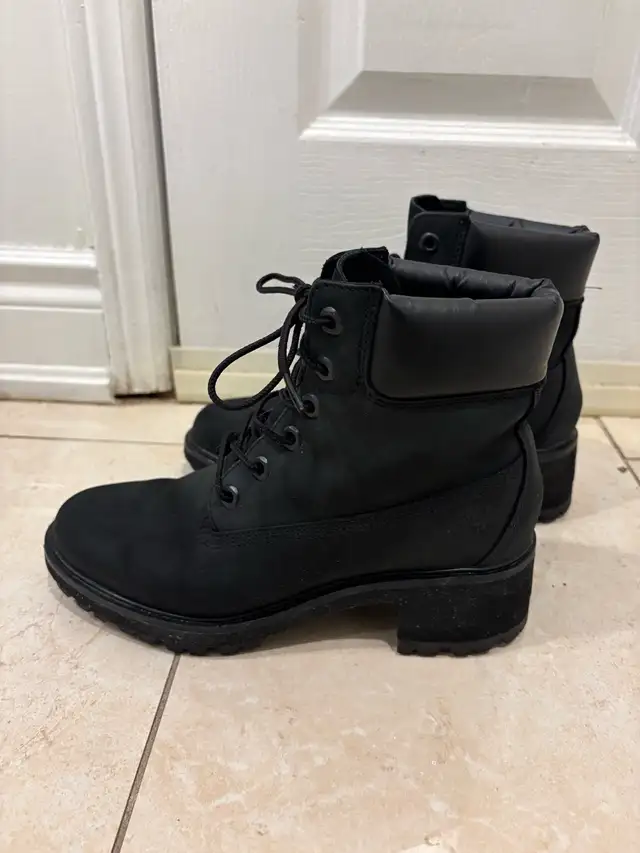 Timberland US 8.5 Women Black Boots in Women's - Shoes in Mississauga / Peel Region - Image 4