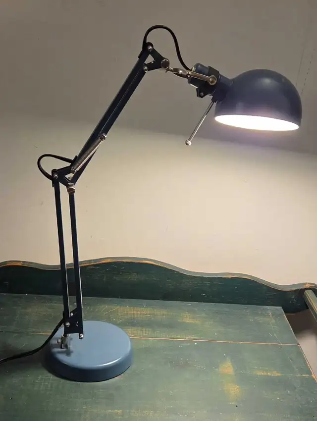Vintage IKEA FORSA Blue Desk Work Lamp w/Adjustable Arm  in Indoor Lighting & Fans in City of Toronto - Image 2