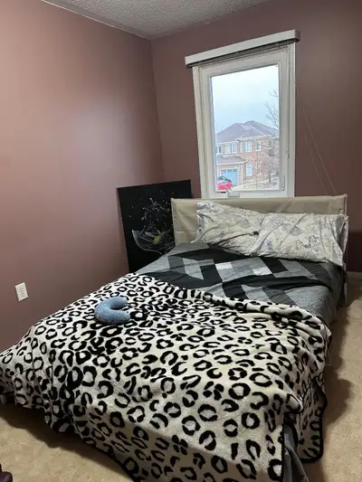 Single Room for Single female