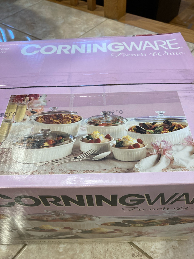 Corningware  dans Vaisselle et articles de cuisine  à Longueuil/Rive Sud - Image 4