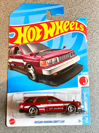 Hot wheels Nissan Maxima Drift car wagon Motul - red