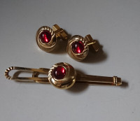 Vintage Anson Red Cabochon Tie Bar/Money Clip & Cufflinks