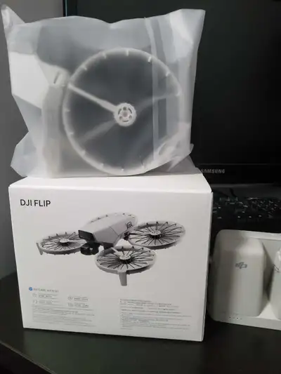 Dji Flip (neuve) fly more combo Pas de manette, View more