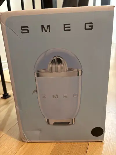 Smeg Juicer, View more