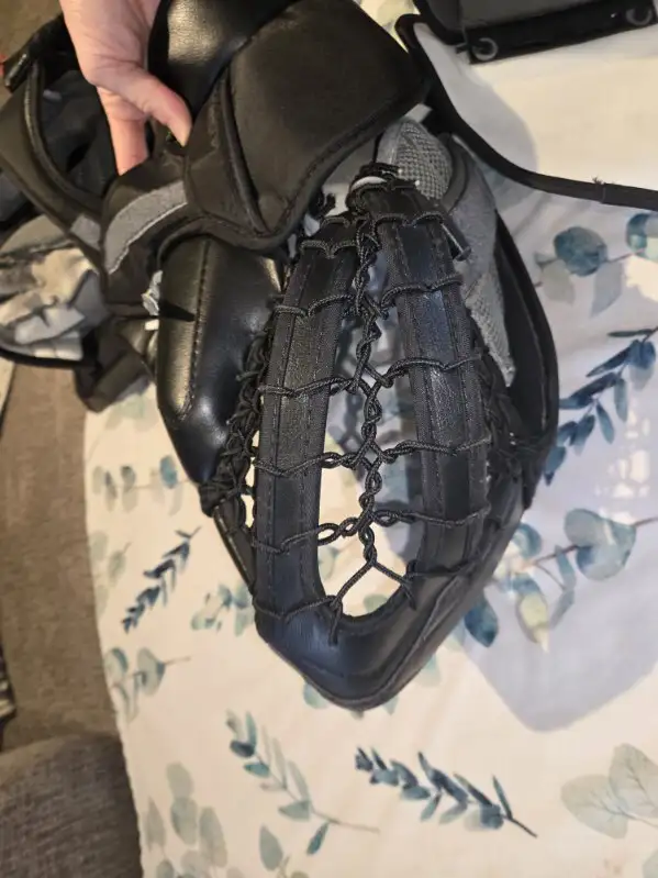 Mitaine et Blockeur in Hockey in Drummondville - Image 11