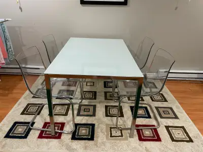 Ensemble table de cuisine et 4 chaises IKEA, View more