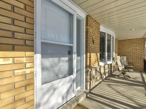 Well-maintained raised bungalow offering approx. 3,013 sq. ft. of total living space (1,582 sq. ft....