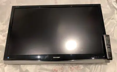 Sharp 42 inch LCD TV, Model LC-42D64U, View more