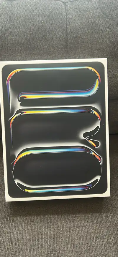 iPad Pro 13” M5 1TB (new in box), View more