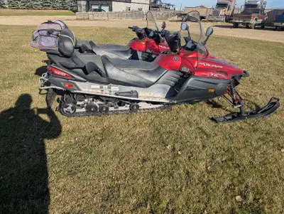2 Yamaha ventures for sale,4stroke, reverse, electric start,heated grips,run excellent. His and Hers...