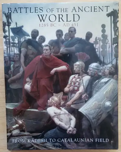 BEAUTIFUL ILLUSTRATED BOOK Like New ----------------------------- BATTLES OF THE ANCIENT WORLD - 128...