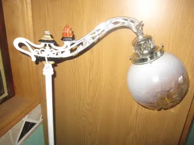 GORGEOUS BRIDGE LAMP CAST IRON VINTAGE ANTIQUE FLOOR LAMP, View more