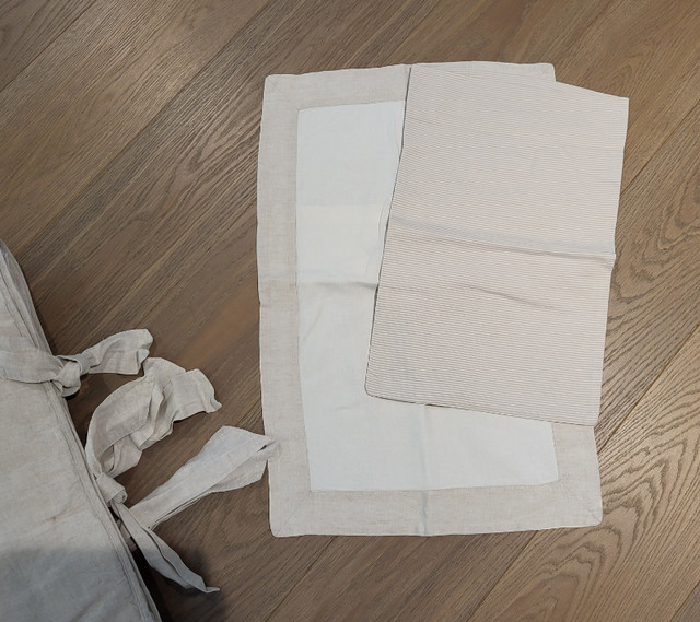 Restoration Hardware Baby and Child crib bedding in Bathing & Changing in Mississauga / Peel Region - Image 2