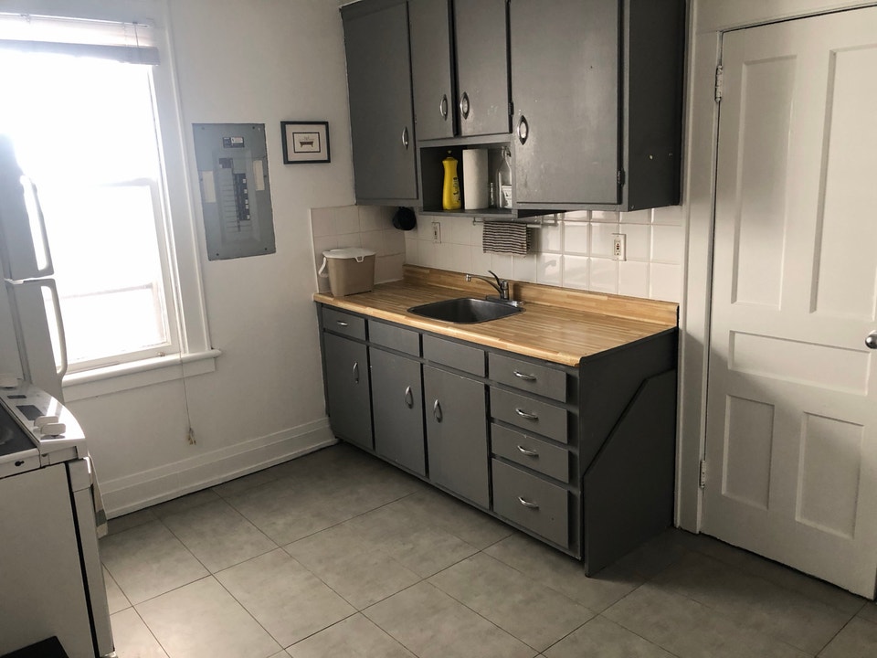 Single apartment for rent  in Little Italy 5