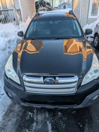2013 Subaru Outback 3.6 L, V6, leather seats, heated and power seats, Sun roof, cruise control, a/c,...