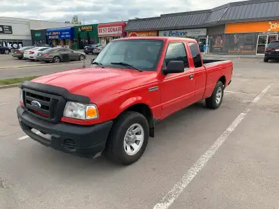 24/7 truck for hire service . Do you need a truck no problem I got you covered you can call us or te...