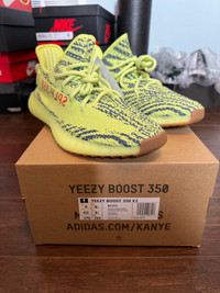 Yeezy 350 (Size 9 Mens)