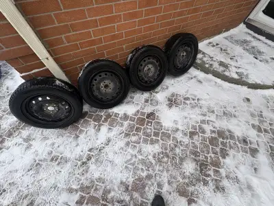 Size: 205 / 55 R16 Bolt Pattern: 112 x 5 Michelin X ice Asking $500 obo